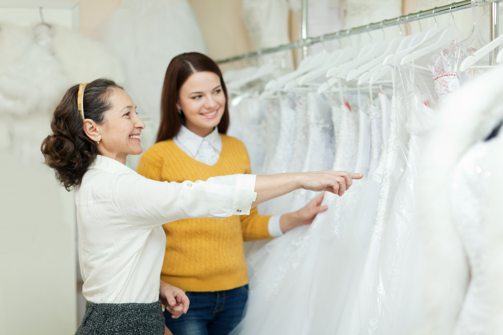 choosing a bridal gown
